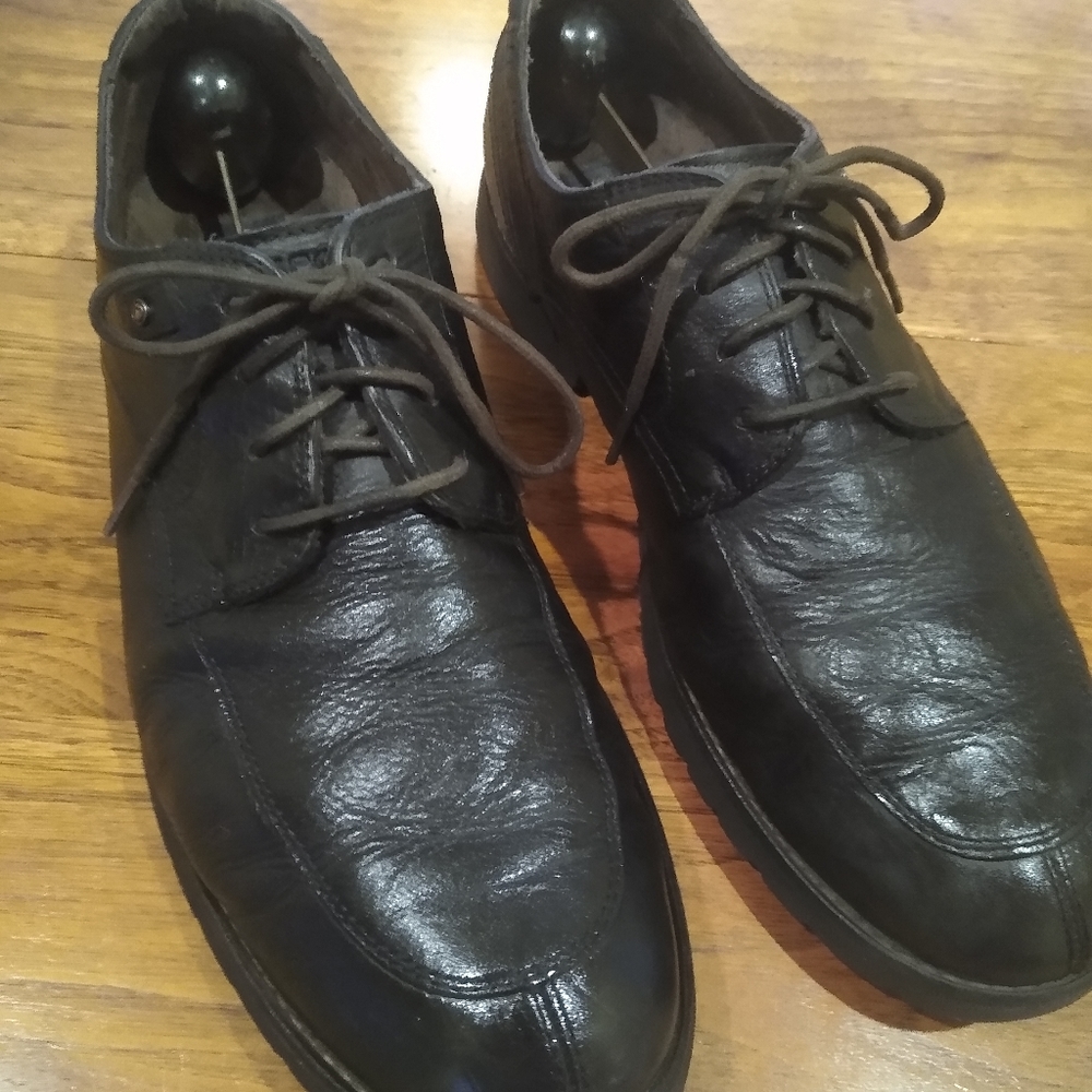 Rockport oxford